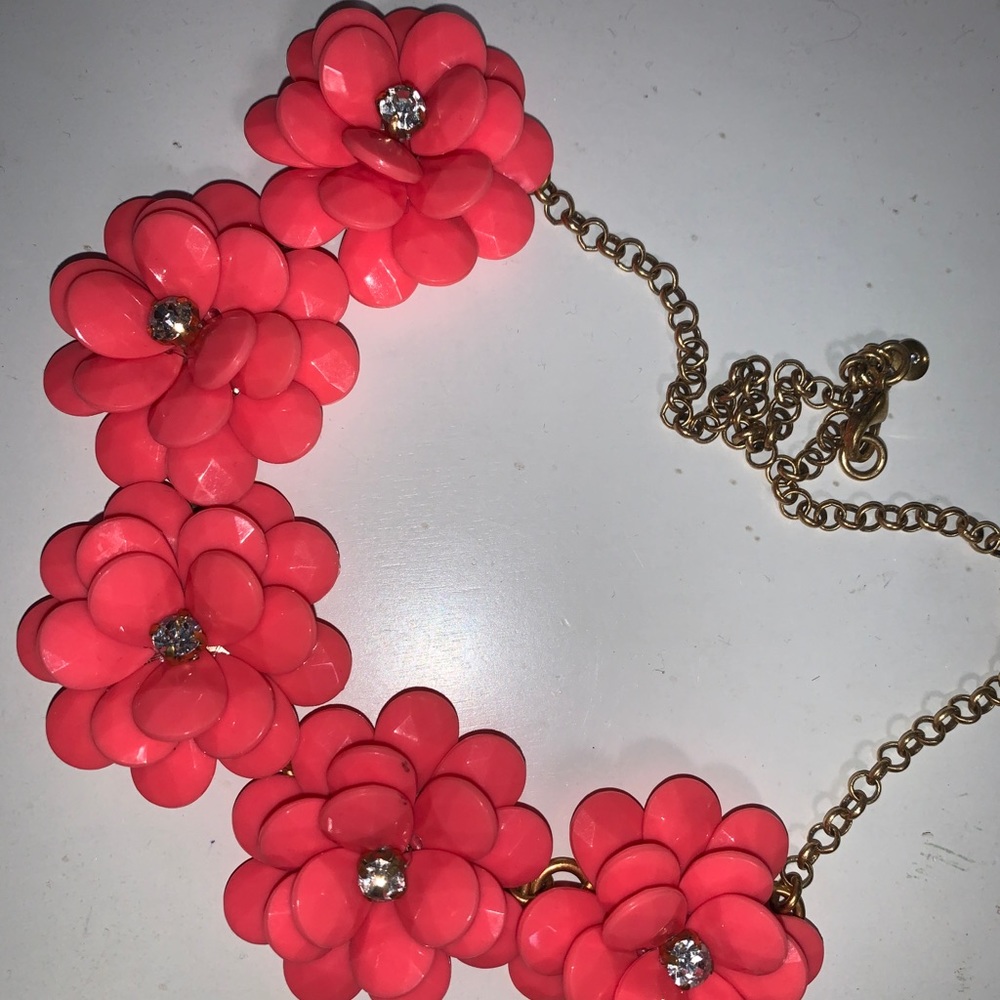 Women’s J Crew necklace